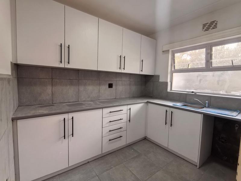 To Let 2 Bedroom Property for Rent in Tamboerskloof Western Cape
